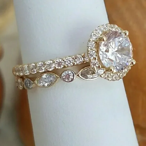 14k Solid Real yellow Gold Engagement ring